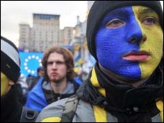 محتجون المناهضون للحكومة في أوكرانيا