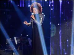 خولة المجاهد المشاركة المغربية في برنامج أحلى صوت