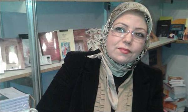 الناقدة والكاتبة نادية الأزمي