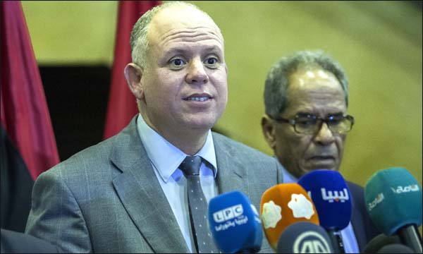 عوض عبد الصادق، رئيس وفد المؤتمر في الحوار الليبي (ماب)