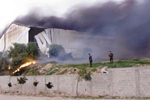 Palestine : déluge de feu sur le quartier général de Yasser Arafat