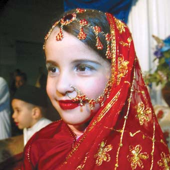 Tradition, quand tu nous tiens