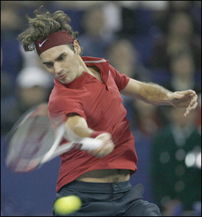 Federer battu par Gonzalez lors de son 1er match