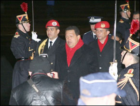 Hugo Chavez à Paris pour évoquer le sort des otages