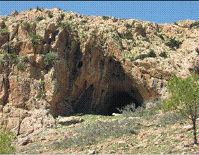 Fouilles archéologiques à la grotte de Guenfouda