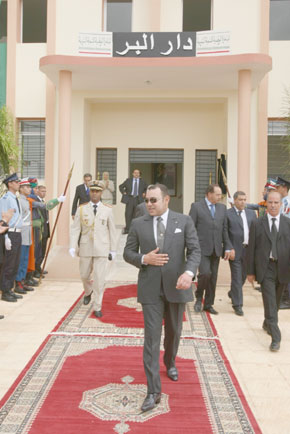 S.M. le Roi inaugure à Zaio «Dar al Birr»