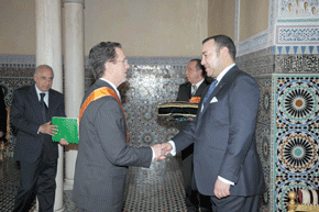 S.M. le Roi reçoit plusieurs ambassadeurs étrangers au terme de leur mission au Maroc