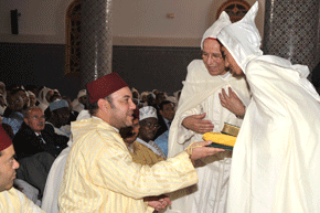 S.M. le Roi préside à Oujda une veillée religieuse en commémoration de «Laylat Al-Qadr»