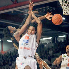 Cholet guette un faux-pas du Mans