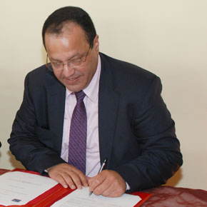 Rhmani préside à Fès la signature de conventions