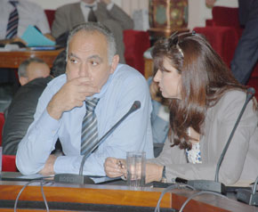 Le budget 2011 table sur la réduction des dépenses de l'administration