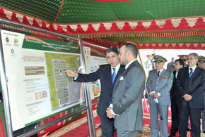 S.M. le Roi inaugure à Salé la Cité résidentielle militaire Mohammed VI, réalisée pour un investissement de 343 MDH