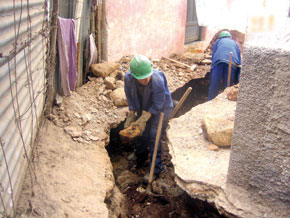 5 000 foyers ont bénéficié du raccordement à l'eau et à l'assainissement liquide.