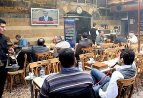 Al-Assad voit un «complot» étranger