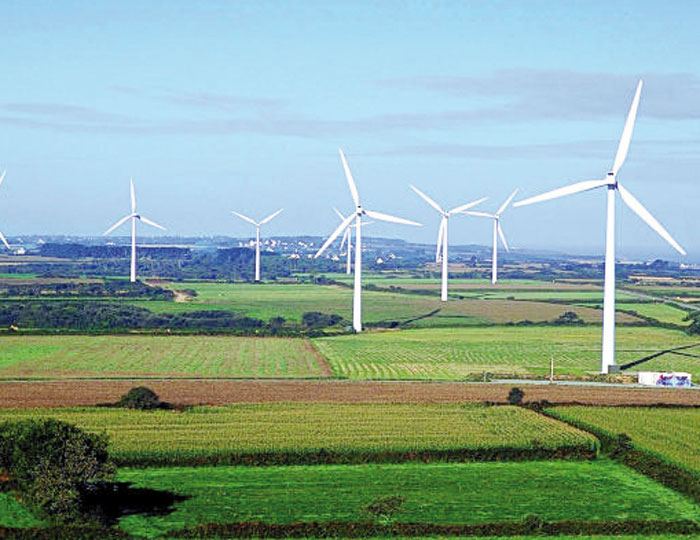 Six parcs éoliens  sur les rails