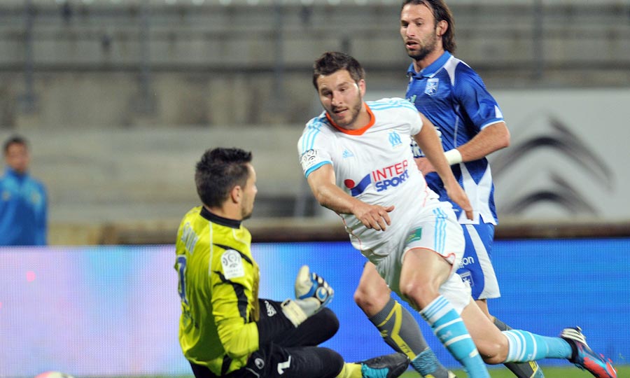 Marseille envoie Auxerre en Ligue 2