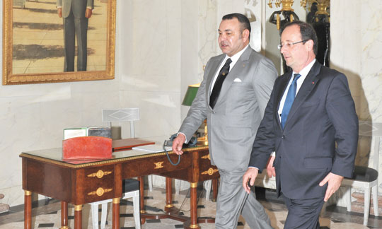 S.M. le Roi s’entretient avec le Président français