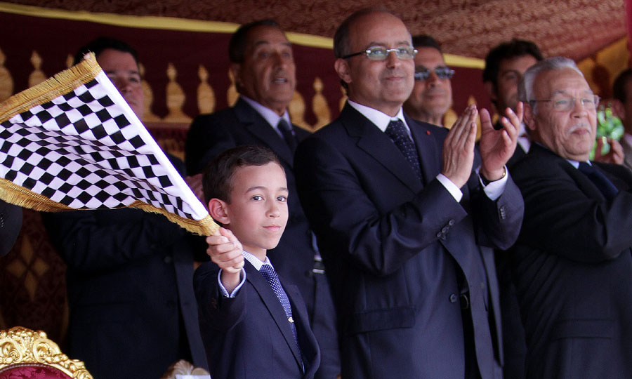 S.A.R. le Prince Héritier donne le coup d’envoi du 3e Challenge international Moulay El Hassan de cyclisme