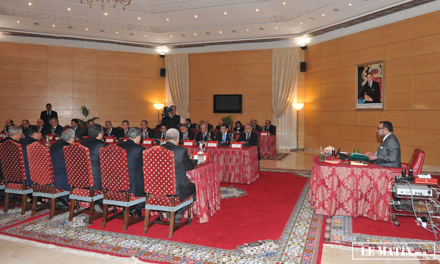 S.M. le Roi préside à Oujda un Conseil des ministres