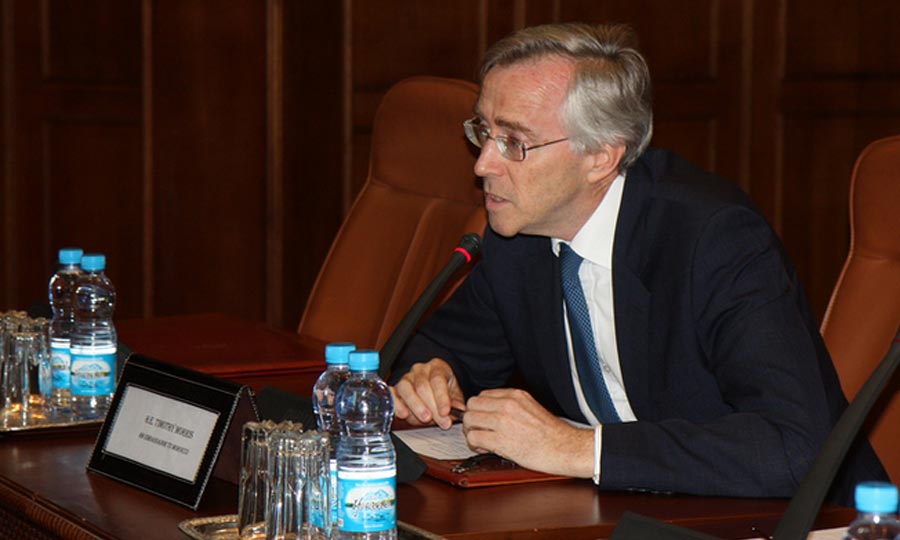 «Le Maroc, pays frère et chargé d'histoire, avance à grands pas»