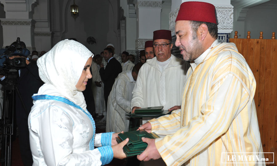 Amir Al-Mouminine donne à Marrakech le coup d’envoi du programme de lutte contre l’analphabétisme dans  les mosquées au titre de l’année scolaire 2012-2013
