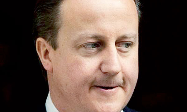 Cameron préside une réunion de crise