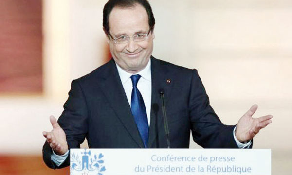 Hollande promet «l’offensive»  et une initiative européenne