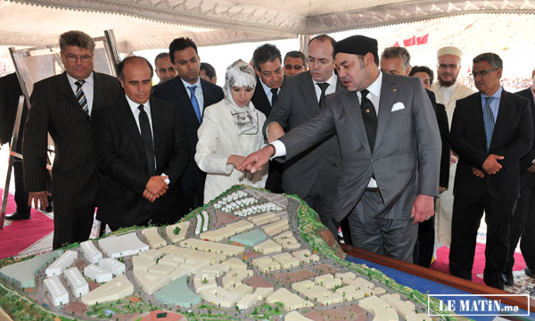S.M. le Roi à Al-Hoceima : d’importants projets sociaux voient le jour