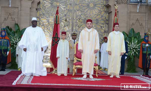 S.M. le Roi préside à Casablanca une réception à l'occasion de la Fête du Trône