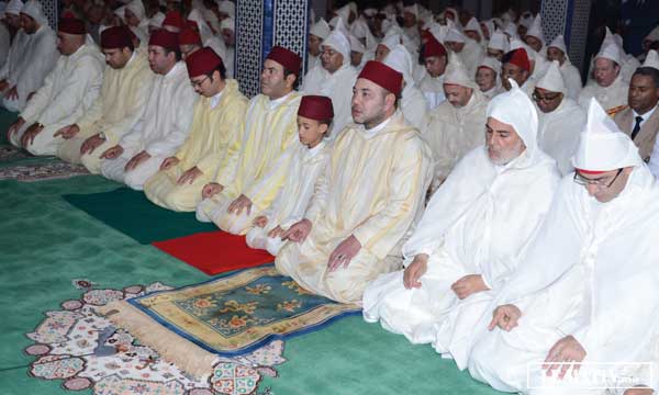 S.M. le Roi préside à la mosquée Hassan à Rabat une veillée religieuse en commémoration de Laylat Al-Qadr
