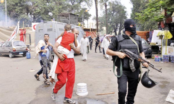 Bain de sang lors de la dispersion  des pro-Morsi au Caire
