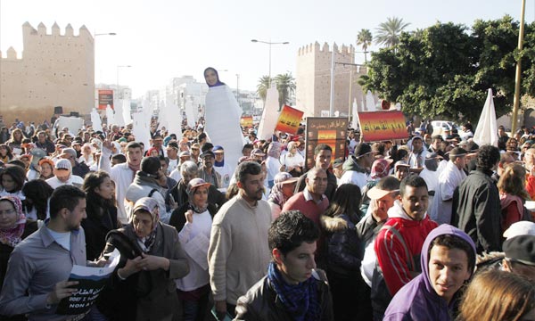 Marche blanche à Rabat de dénonciation