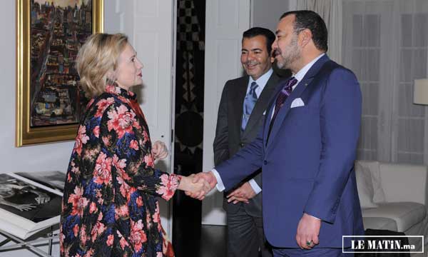 S.M. le Roi Mohammed VI s’entretient à New York avec Mme Hillary Clinton