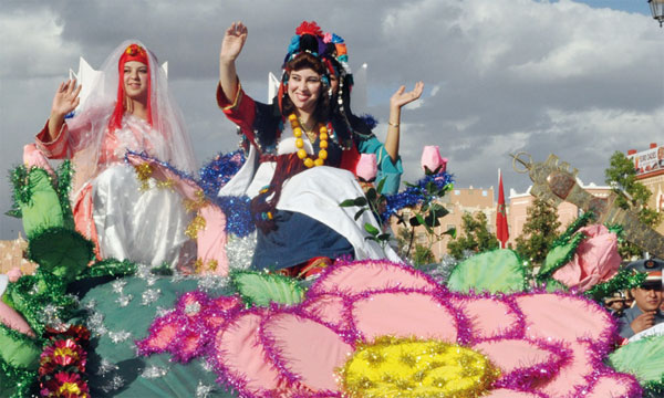Le Carnaval de la rose fait sensation à Kelâat M’gouna