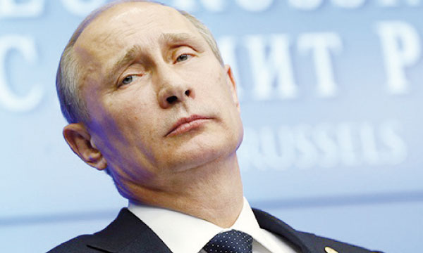 Poutine demande aux séparatistes  pro-russes  de reporter le référendum