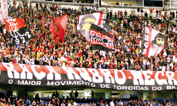 Au Brésil, être supporter d'un club de foot  n'est pas une option