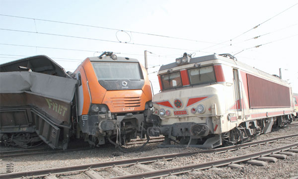 Un mort et une trentaine de blessés dans le déraillement d’un train à Zenata
