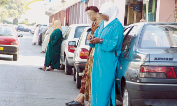 Ces femmes du «moukef»  en quête de travail
