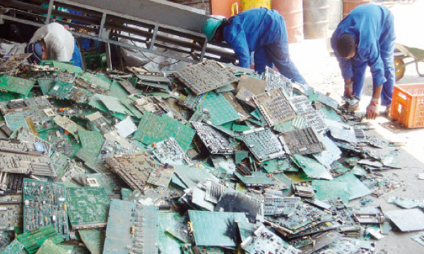 Guerre déclarée aux déchets électroniques