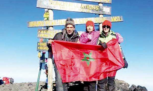 Trois Casablancais portent l'Alzheimer au sommet  du Kilimandjaro