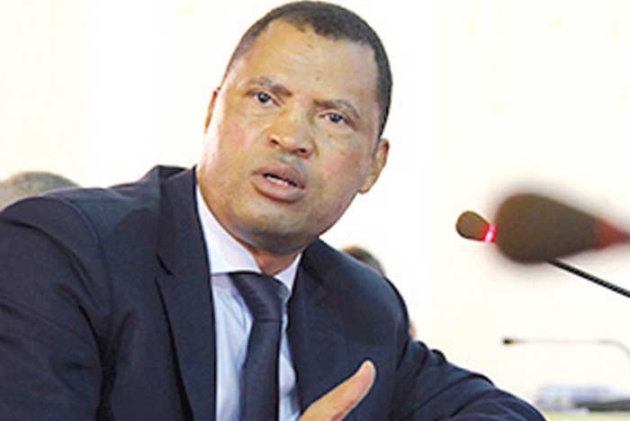 Le ministre congolais  de la Fonction publique  en visite au Maroc