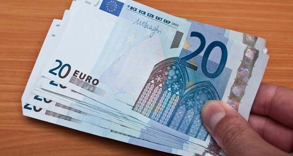 Une subsaharienne arrêtée en possession de faux euros