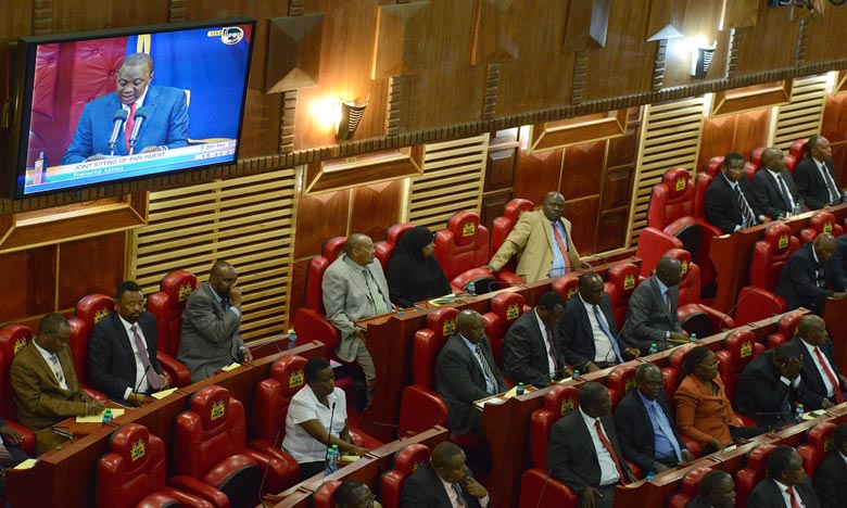  Quatre ministres limogés au Kenya