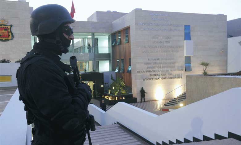 Le BCIJ démantèle à Fès une cellule terroriste active dans le recrutement et l'envoi de volontaires pour rallier l'organisation «État islamique» 