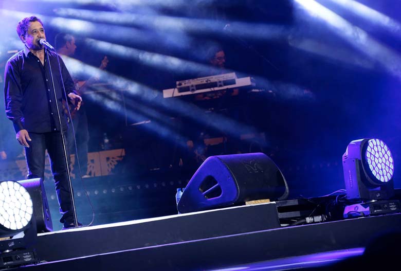 Cheb Khaled conquiert le public Oujdi