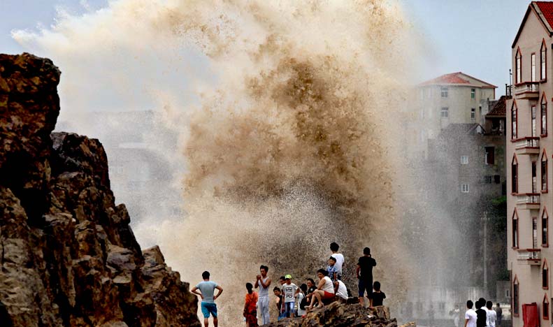 Le typhon Soudelor frappe la Chine 