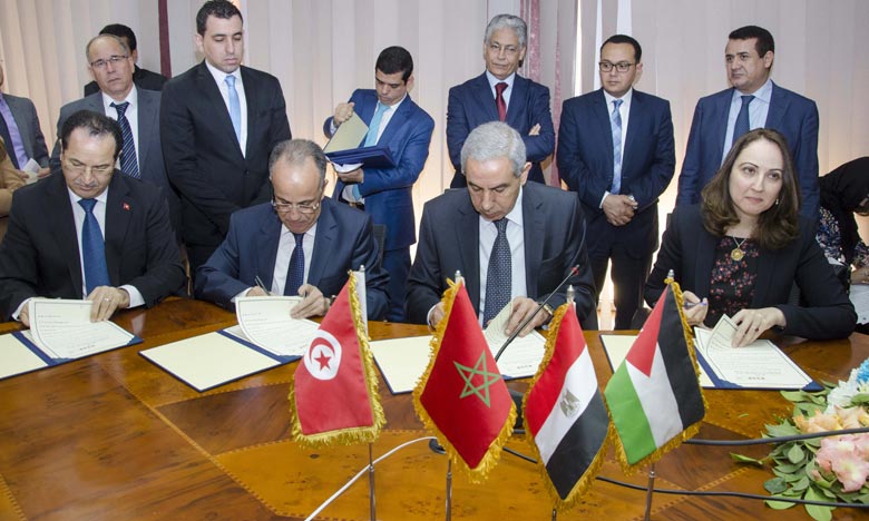 Cinq accords de coopération signés au Caire