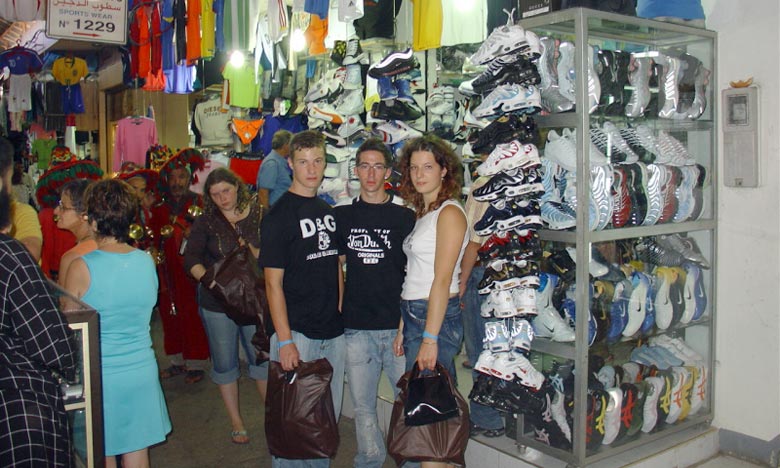 Faire face aux défis du tourisme mondial 