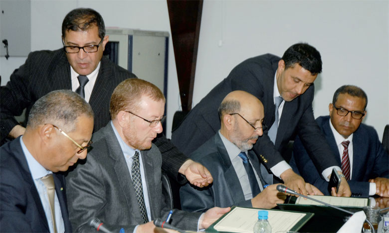 Convention de partenariat  ministère-wilaya sur la sécurité routière