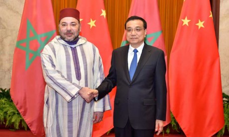 En visite officielle en Chine, S.M. le Roi reçoit le Premier ministre chinois